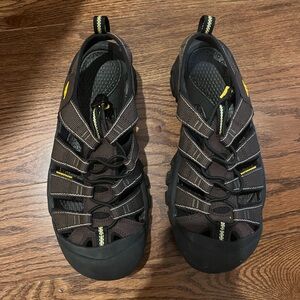 Keen Newport Sandals Men 8